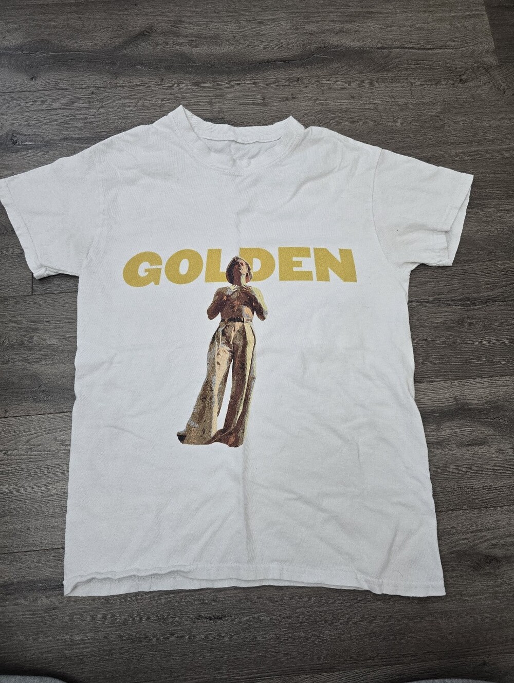 Harry Styles Golden Short Sleeve Tee Best Fit Size Small